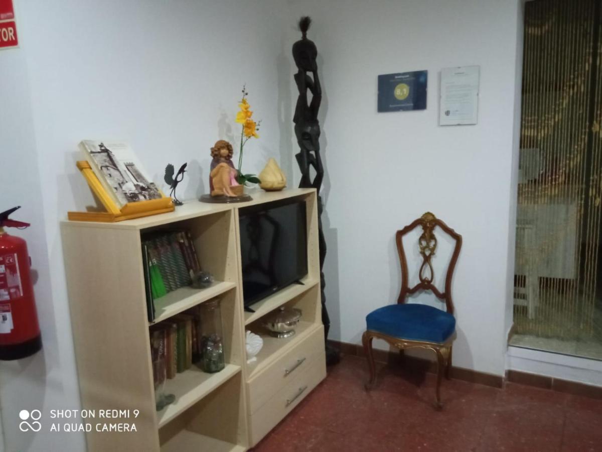 Caleros Apartment